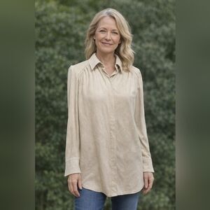 Chico's Silky Soft Faux Suede Lightweight Shirt jacket Button shirt Dk Cream